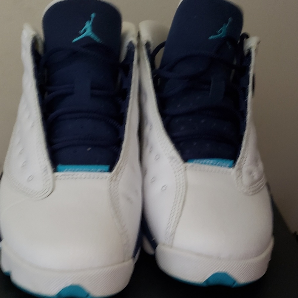 Boys Jordan's